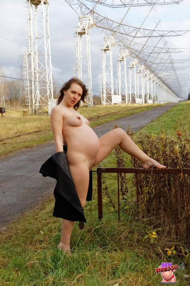 Julia from MyPreggo.com