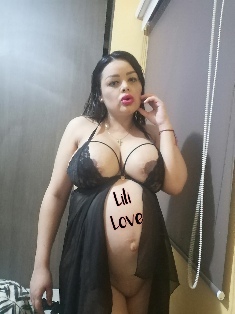 Embarazada Lili Love